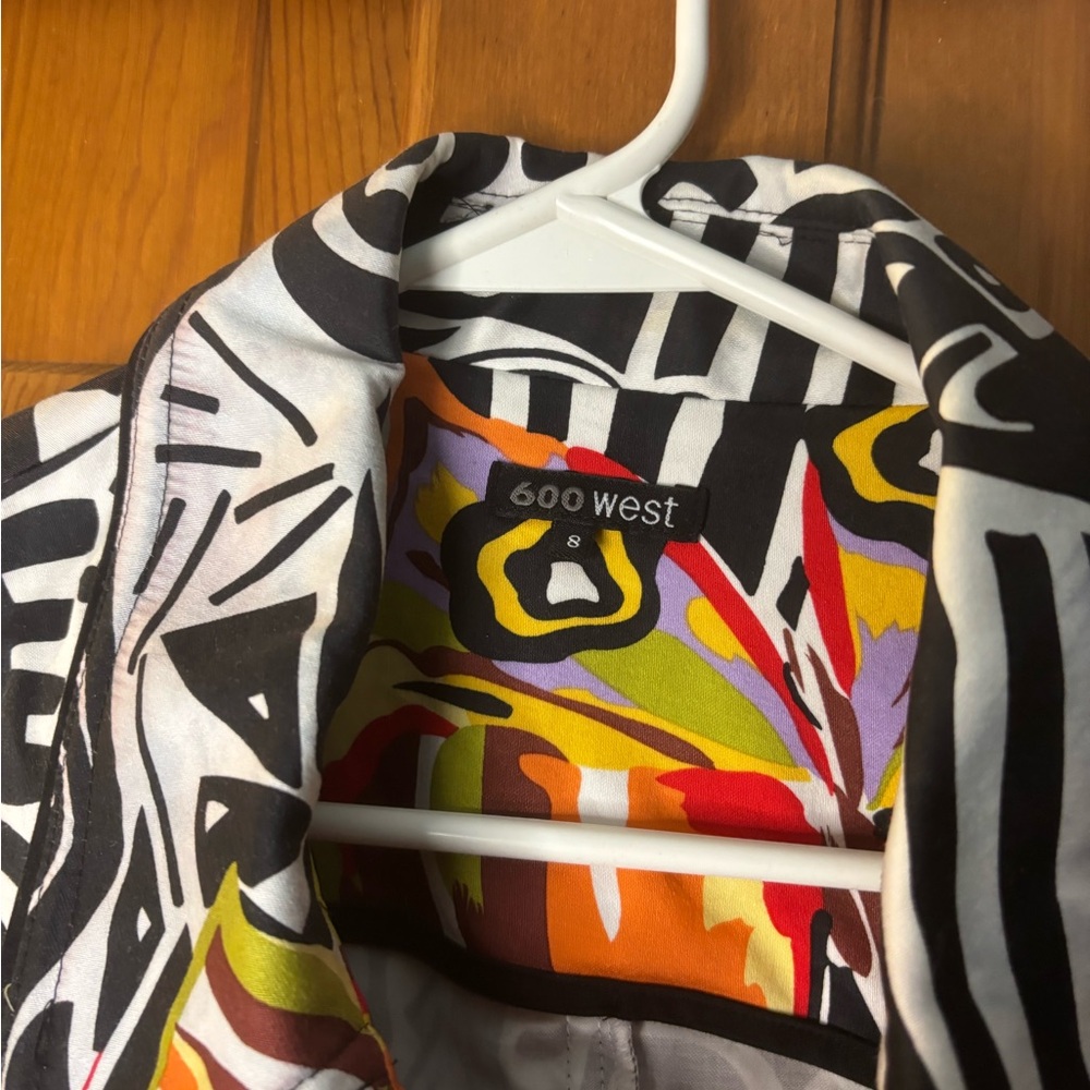 Abstract Patterned Women's Blazer - image 3